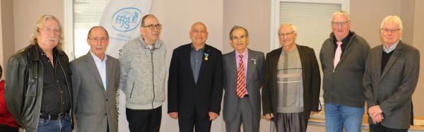 Marc Verlay décoré de la médaille d'or de la Jeunesse, des Sports et de l'Engagement Associatif