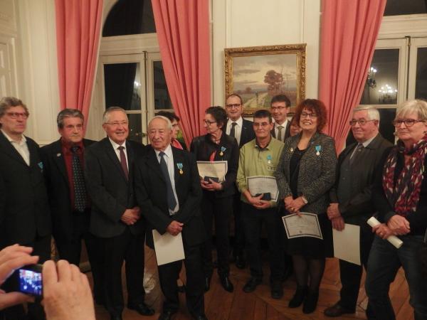 Remise des médailles de la Jeunesse des Sports et de l'Engagement associatif (Indre)